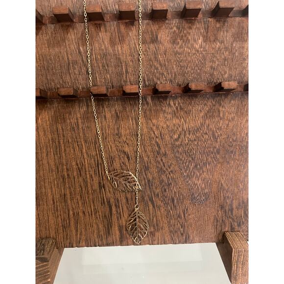 Gold Tone Leaf Necklace - Picture 3 of 3